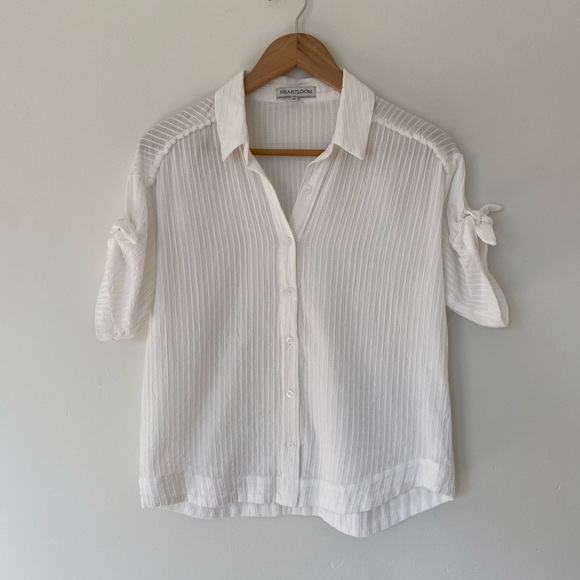 Heartloom Tops - Heartloom White Short Sleeve Button Down Blouse size Small